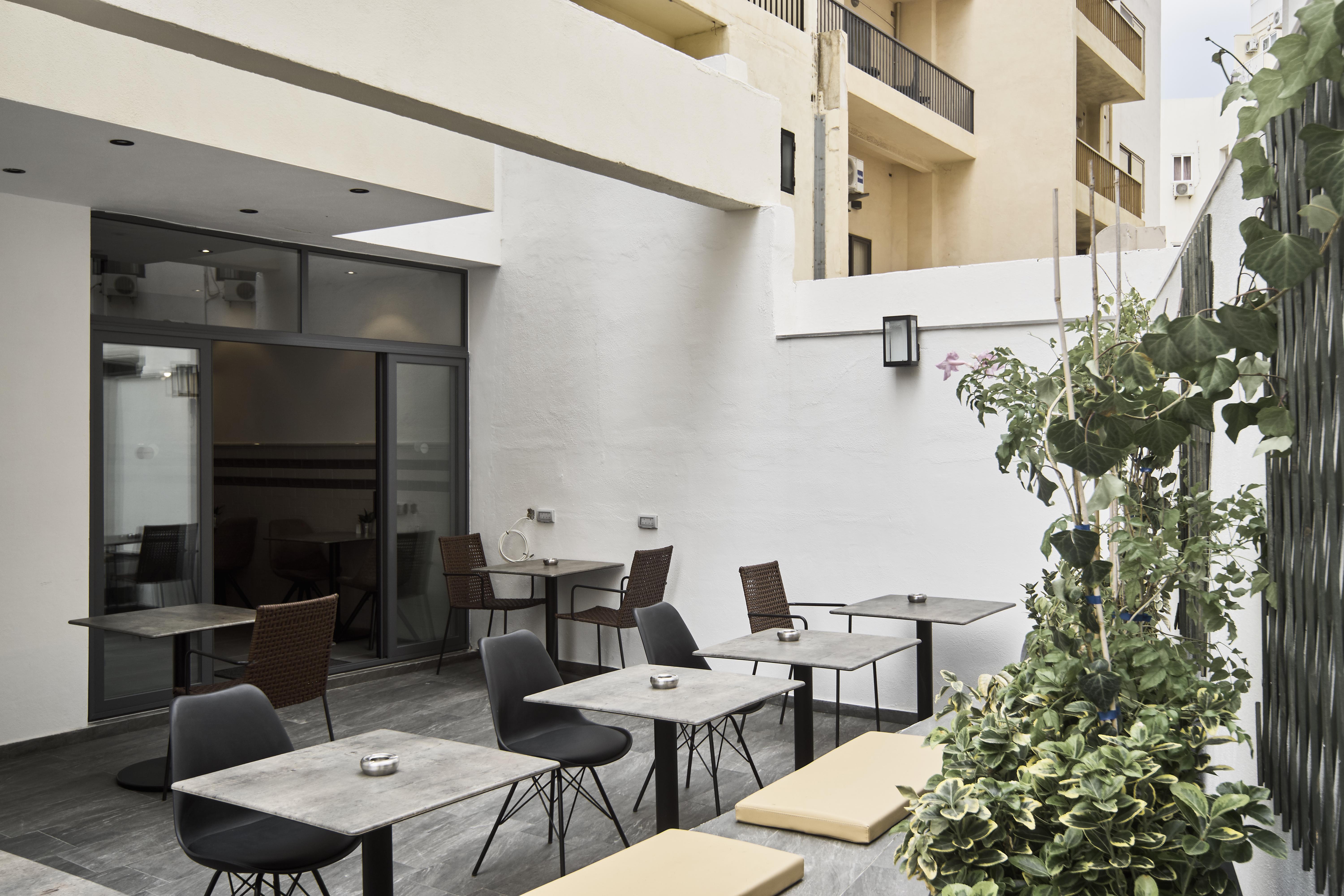 Mr Todd Hotel Sliema Exterior photo